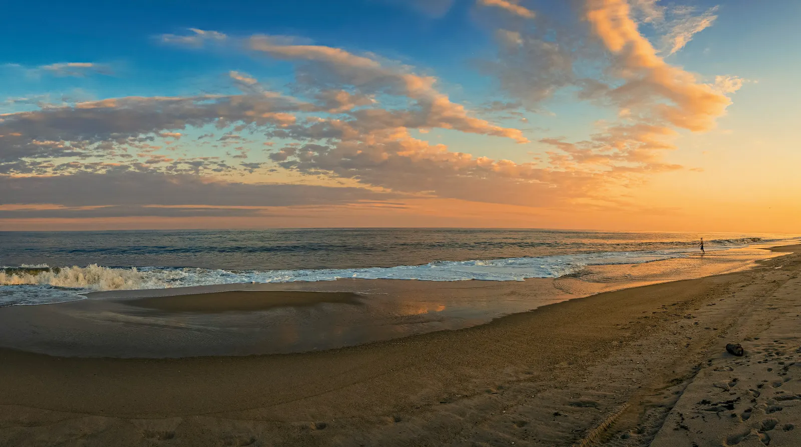 The Hamptons Beach